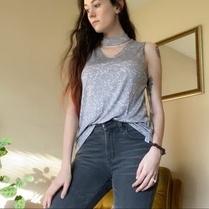 Lilac Choker-neck Tank